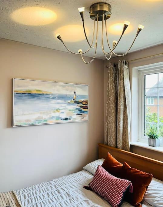 The Lake House, Woking Exteriér fotografie